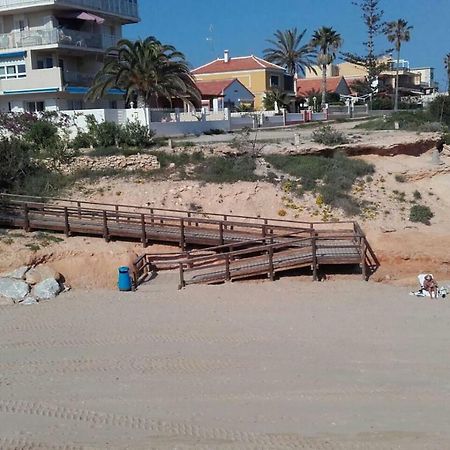 Bungalow Frente Al Mar Τορεβιέχα Εξωτερικό φωτογραφία