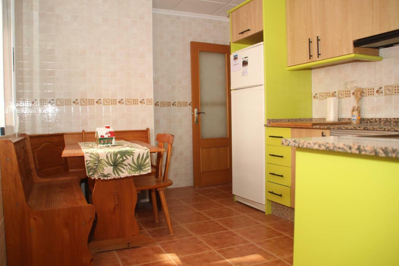 Bungalow Frente Al Mar Τορεβιέχα Εξωτερικό φωτογραφία