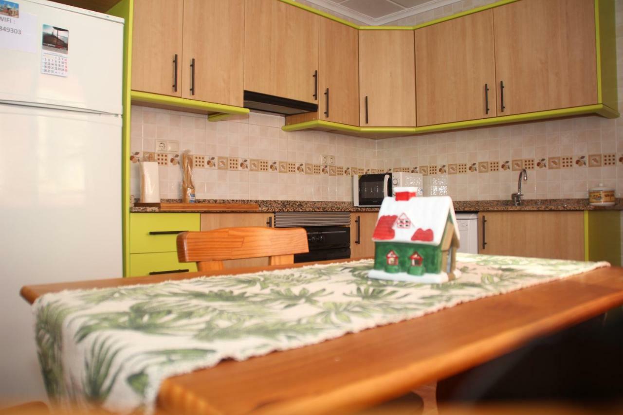 Bungalow Frente Al Mar Τορεβιέχα Εξωτερικό φωτογραφία