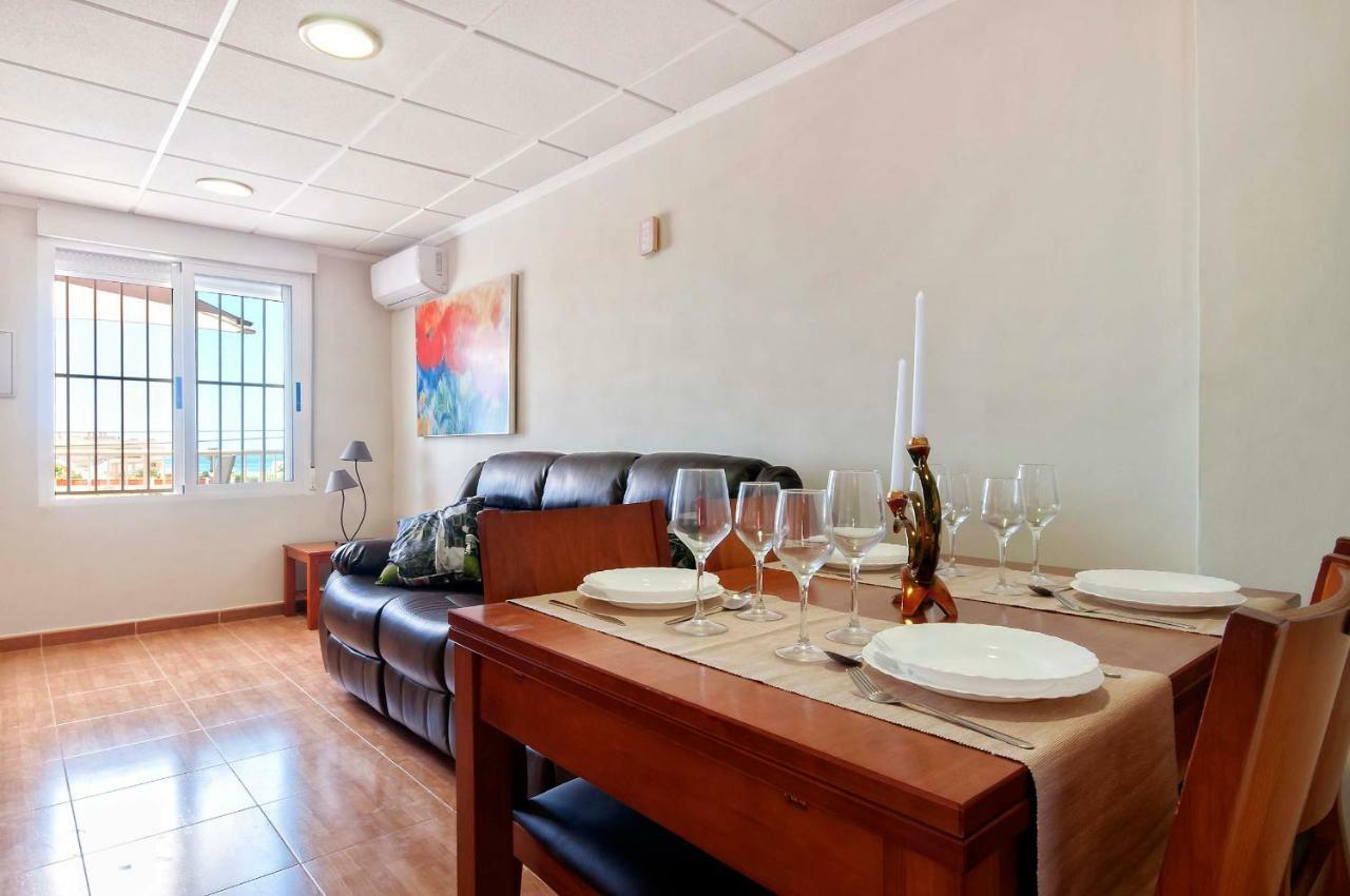 Bungalow Frente Al Mar Τορεβιέχα Εξωτερικό φωτογραφία