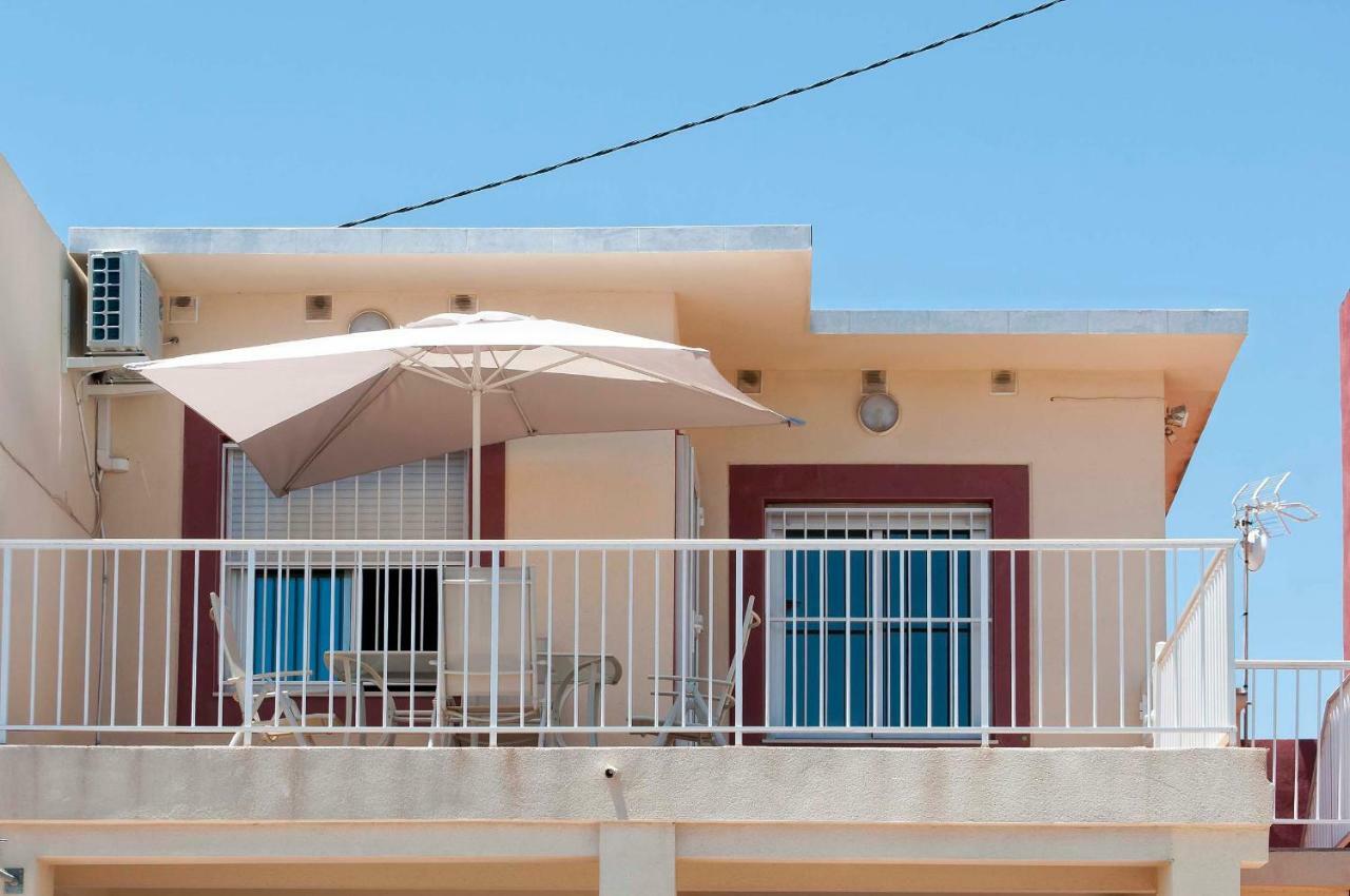 Bungalow Frente Al Mar Τορεβιέχα Εξωτερικό φωτογραφία