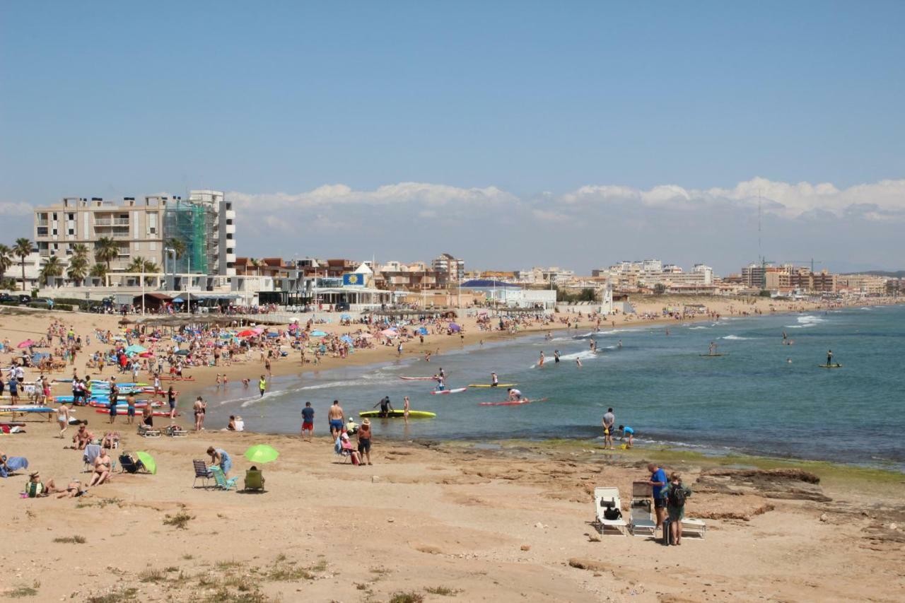 Bungalow Frente Al Mar Τορεβιέχα Εξωτερικό φωτογραφία
