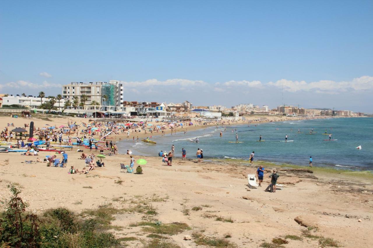Bungalow Frente Al Mar Τορεβιέχα Εξωτερικό φωτογραφία